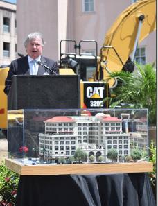 IN THE NEWS BENNETT HOSPITALITY BUILDING $101M HOTEL ON LIBRARY SIT Charleston Regional Business Journal April 27, 2015 Twenty-one years after Michael Bennett purchased the lot at the corner of King