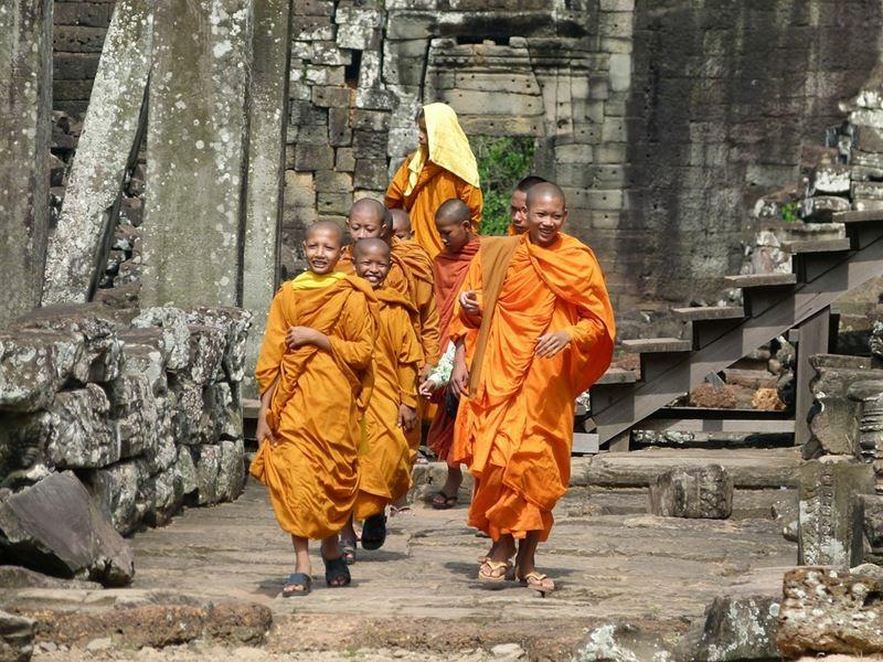 Angkor Wat Krong Siem Reap, Cambodia 85512700930 February 12 - Bangkok 9:50