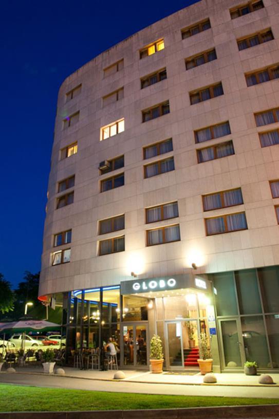 Tentative Itinerary Hotel Information: Welcome to the Globo Hotel in Split An exceptional location in heart of Split, the second largest city in Croatia and the centre of Dalmatia, private parking,