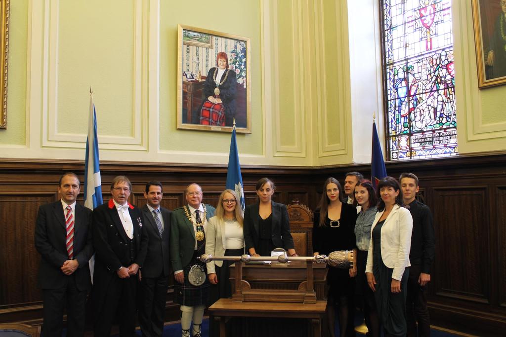 Dundee City Council: signing