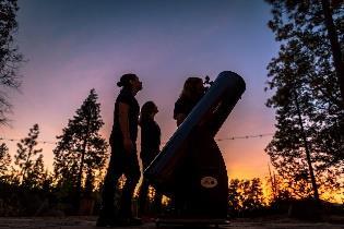 OTHER ACTIVITIES STARGAZING Stargazing at Rush Creek Experience the night sky like never before!