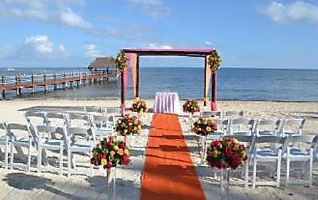 Erica s & Brent s Wedding will be on the beautiful beachfront of the Mexican Caribbean at Karisma Resort s Azul Sensatori on Friday, June 17, 2016!