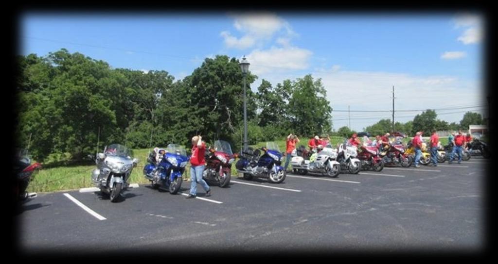 Joining us were Bill and Kathy Martin (riding drag), Joe and Dawn Domiano, Tom and Cookie Salamon, Fred and Kathy Starcher, Rick and Cathy Boehmer, Ed Ely and Gwynn Thompson, Steve Teal and Heather