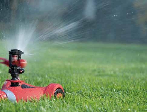 SPRAYERS SPRAY GUNS & NOZZLES SPRINKLER SYSTEMS Kreator Garden sprayers are made of plastic which makes them light and easy to carry around.