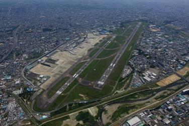 Kansai Deal at a Glance Assets & Transactions Key Features Kansai Airports International - KIX Opening in 1994 and located in the Osaka bay on 2 artificial islands.