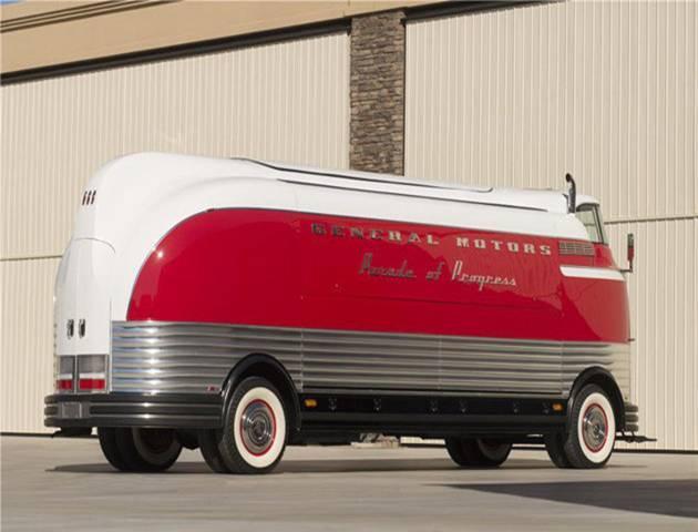 GM Futurliner bus auctions for millions By Zach Doell January 20, 2015 2:30 PM The radical 1950 GM Futurliner is a whole-lot-of bus.