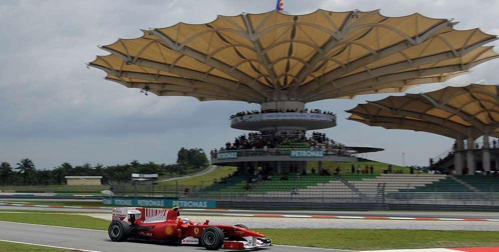 F1 Backstage access at Sepang including cart-racing over the circuit
