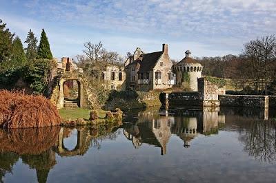 Page 9 Scotney Castle and