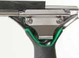 their handles. When not using the ErgoTec handle, clips must be used on the stainless steel channels.