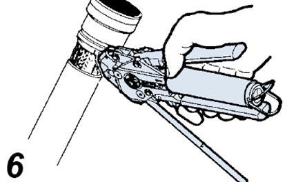 Figure 4 Aligning the band and tool with the shield termination area, squeeze the black Pull-Up handle repeatedly using short strokes until it locks against the tool body.