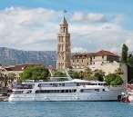 - Saturday check in from 14h onwards from Dubrovnik harbour Double cabin for single use (Single supplement): +50% Itinerary: DUBROVNIK (1st night) SLANO (Ston) (Captain's dinner) MLJET KORČULA VIS