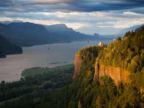 COLUMBIA AND SNAKE RIVERS CLARKSTON, WA TO VANCOUVER, WA (PORTLAND) 9 DAYS POST-CRUISE CITY STAY PACKAGE IN PORTLAND! Details and pricing on Page 69.