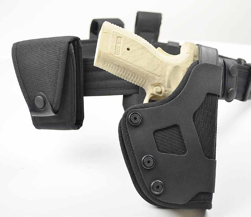 45-0021-4907 EXTERNAL WEAPON AND EQUIPMENT CARRYING SET 45-0004-4907 GUN HOLSTER HS GLOCK ČZ The holster is designed for a 5 cm wide belt, and it is made in three different forms: for guns HS, Glock