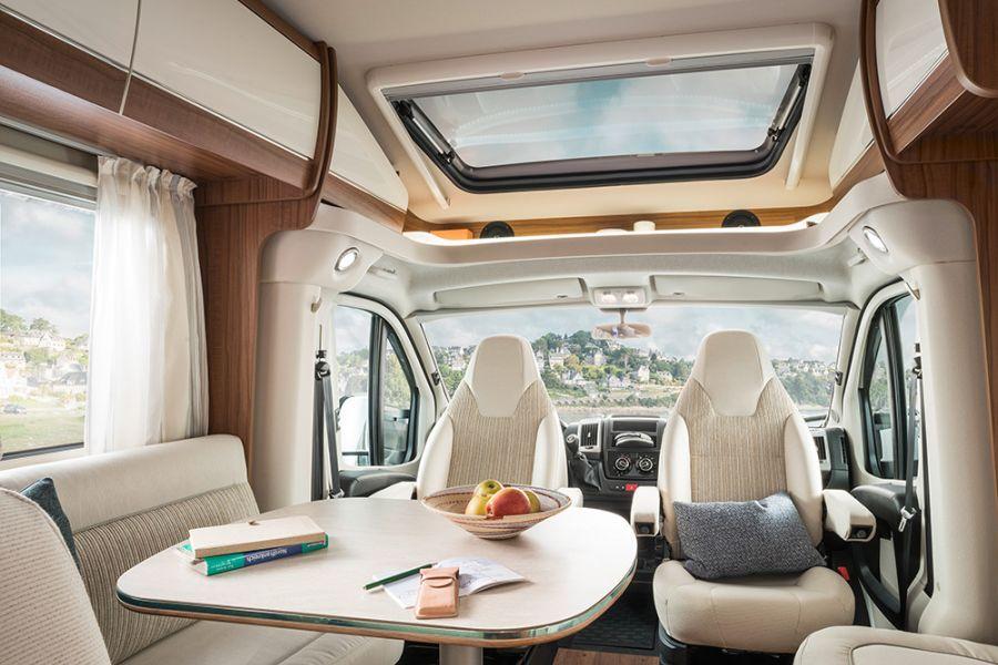Modern LED lighting Modern LED lighting is used throughout the interior of the HYMER T-Class SL.