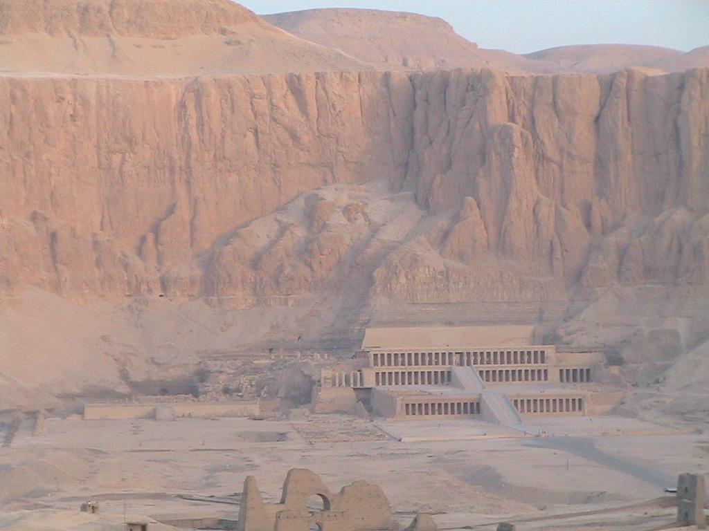 Inflating Balloon Lift off Over Luxor fields Colossi of Memnon Farmer s house