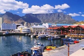 Table Mountain, with its flat top is the most iconic landmark in South Africa.