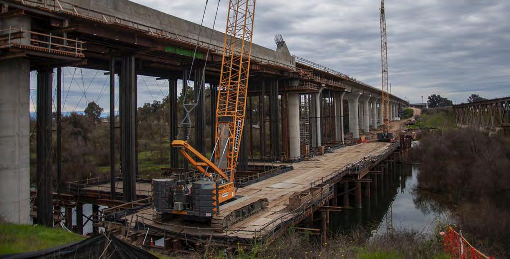 CONSTRUCTION UPDATE February 2019 SAN JOAQUIN RIVER VIADUCT North Fresno At the San Joaquin River Viaduct, foundations have
