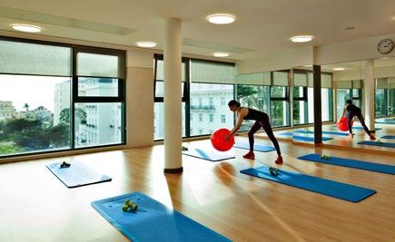 The Estoril Wellness Centre s team is comprised of physiotherapists, masseurs, osteopaths, nutritionists, integrative/preventative medical practitioners etc, and offers advanced aesthetic and