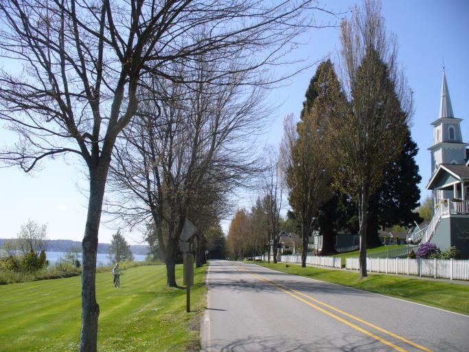 Bike Facilities including the Sound to Olympics Trail Existing highway 104 through Port Gamble has no shoulders
