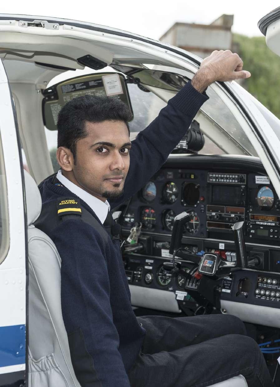 1 To Be at Least 17 Years Old You can start flight training at any age; however, you need to be at least 17 years old to obtain your Private Pilot rating PPL(A) at 35-40 hours of flight time.