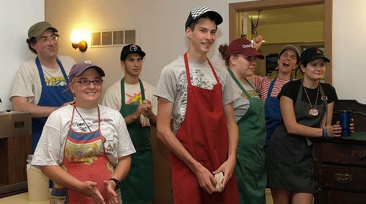 for large groups required Safe Food Handlers certification required ASSISTANT COOK Assisting in meal planning and preparing meals for up to 120 campers and 50 staff Organizing the kitchen and