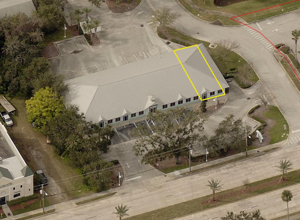 Property Description PROPERTY OVERVIEW This 1475 SF office condo is well positioned in Port Orange with 170 ft of frontage on US-1 just This stretch of US-1 has a 22,500 AADT and provides access to