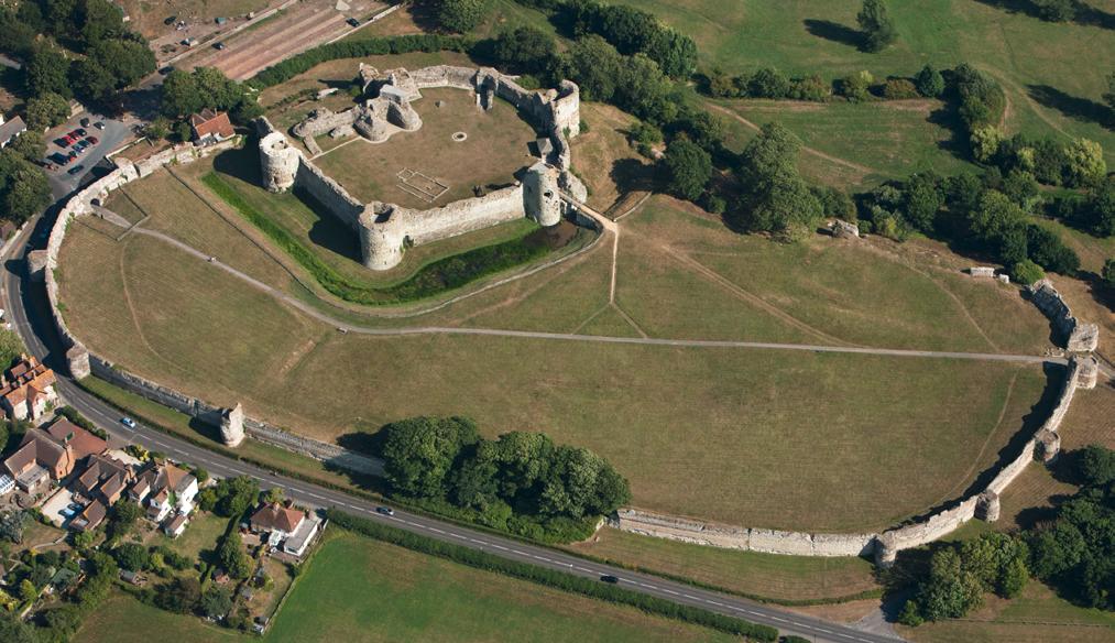 Figure 4 Aerial photograph of the fort of Pevensey, showing
