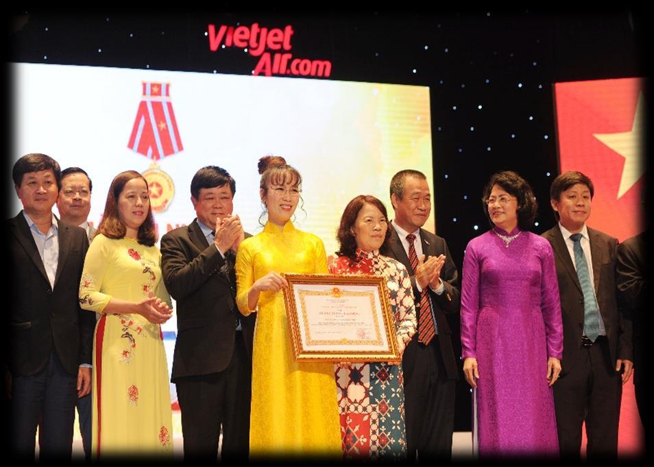 Won the Top Airlines by Absolute Passenger Growth in Southeast Asia at Changi Airline Awards 2018 Top 10 Sustainable Development Businesses as