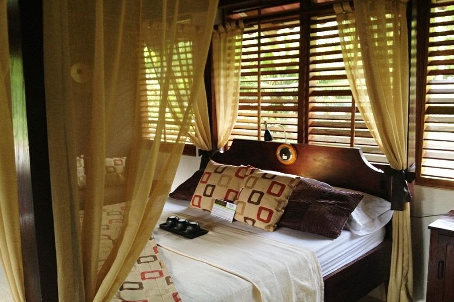 ACCOMMODATION PENINSULA DE OSA CASA CORCOVADO Only accessible by boat, Casa Corcovado is a jungle lodge in a private reserve with luxurious individual bungalows.