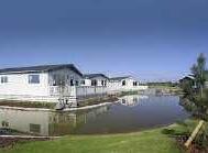 Just a short drive from the popular resort of Skegness, this holiday park means you can enjoy the