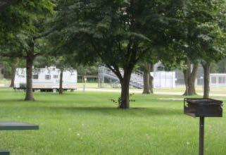 768-6322 Riverside Park in Hebron Nebraska offers partial hookup RV and tent camping in a city run park.
