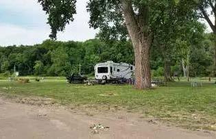 River, is very popular. It is a 47-acre site adjacent to the Missouri River that offers electrical and primitive campsites with a shower house.