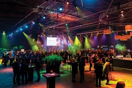 ROTTERDAM AHOY 2019 60,000 m 2 FOR EVENTS, TRADE SHOWS AND CONFERENCES 550 EVENTS A YEAR 1,5 MLN VISITORS A YEAR 16,000 CAPACITY INDOOR AHOY ARENA 2,000 PARKING SPACES ROTTERDAM AHOY 2020 CONVENTION