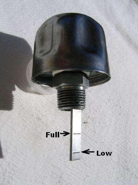 Terry s Tech Talk Tech Talk Article 46 Checking Fluid Level in HWH Levelers 01/2010 The HWH Manual simply states that you remove the breather cap and the fluid level should be an inch below the top