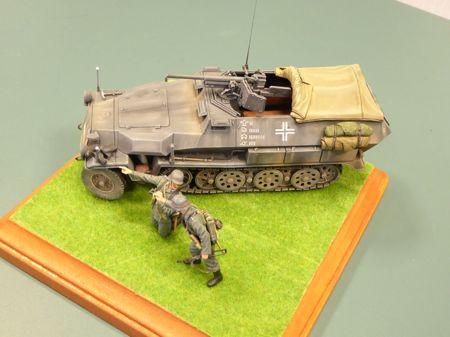 Name: Tom Hamel Time To Build: 1 month Kit & Scale: Dragon 251/10 German Halftrack 1/35 th scale Aftermarket Items: None
