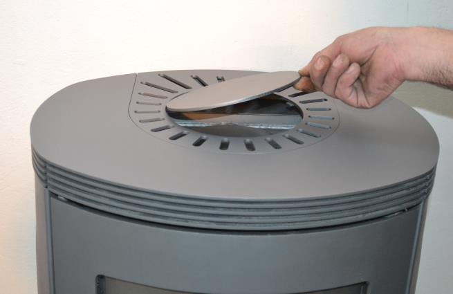 The stove is usually supplied for a top connection.