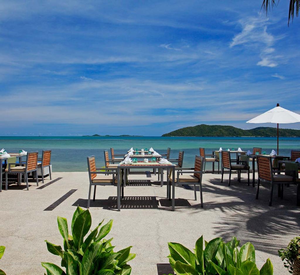DINING Informal dining is available throughout the day and evening at Mix Bistro, set directly on the beachside and with an enticing menu of authentic Thai food and international signature dishes.