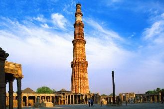 HIGHLIGHTS OF THE TOUR DELHI Qutub Minar: Tallest Minar (tower) in India with a height of 73 meters from