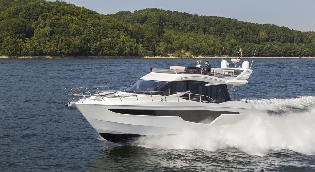 500 FLY When it comes to innovative features and pure excitement the Galeon 500 Fly has no equal let yourself be amazed by this ultimate party boat!