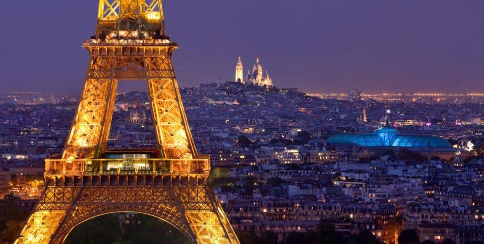 DAY TOUR Thursday, 07 February 2019 Paris France https://pdf.didgigo.com/ hyfes2pdir PARIS ILLUMINATIONS AND SEINE CRUISE Paris at night is a city transformed.