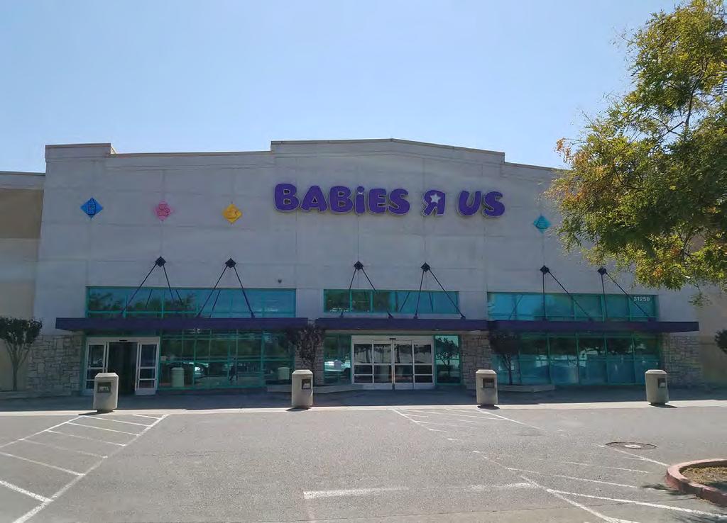 For Lease ±38,392 SF Rare existing major retail space immediately available within ±750,000 SF Union Landing Shopping Center Located along interstate 880 with more than one half mile of interstate