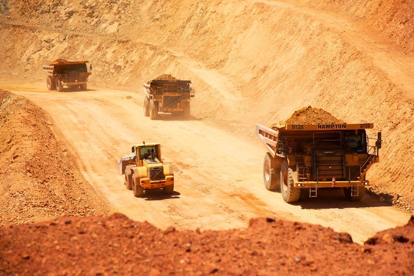 Hampton provides open pit mining services to a range of clients throughout the Goldfields of Western Australia.