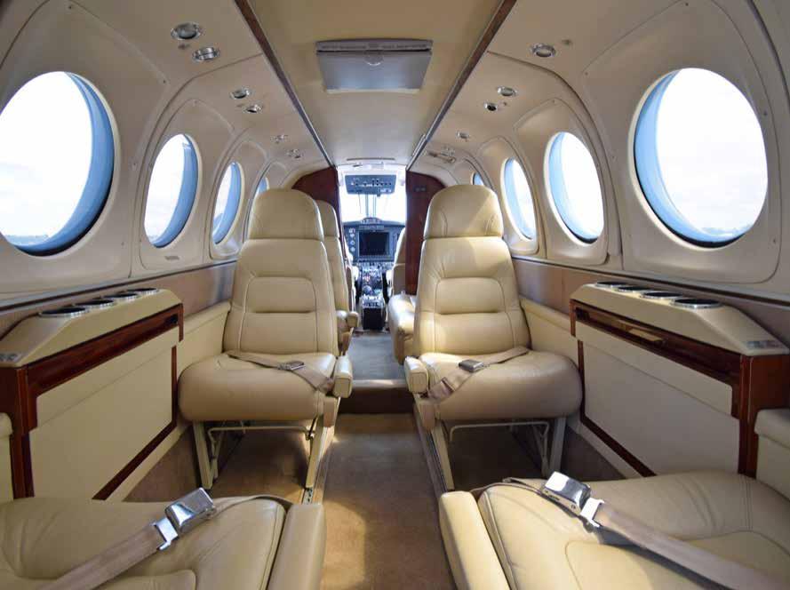 INTERIOR BEECHCRAFT KING AIR 200 A BEAUTIFULLY APPOINTED AIRCRAFT From the brand new engines to state-of-the-art avionics, from