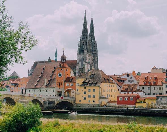 15 DAY SOLOS TOUR: 23RD AUG - 6TH SEPT 2020 Day 7 - Saturday 29th August 2020 REGENSBERG (B,L,D) Visit the beautiful city of Regensburg one of Germany s most well preserved medieval cities.