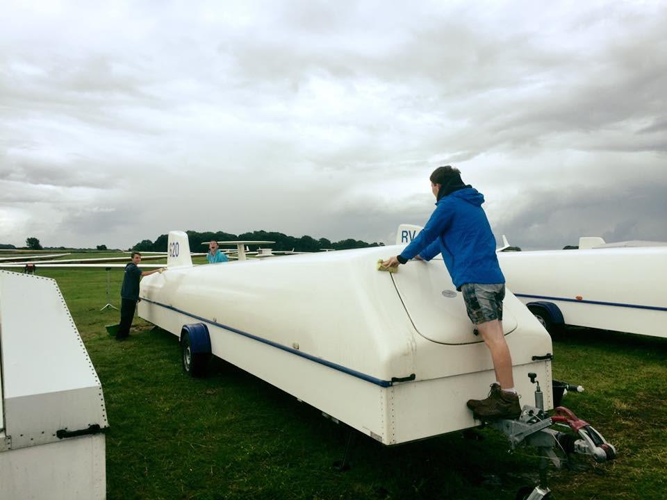 The Great British Trailer wash As most junior pilots are still in education or only recently into work, flying a competition can be a huge financial commitment.