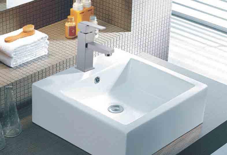 BATH FAUCETS 93101 Single Handle Lavatory Faucet 35mm Ceramic Disc Cartridge 3/8" Compression