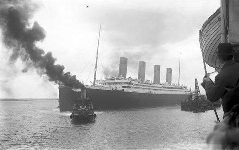 Leaving Southampton 2 Titanic leaving Southampton, April 1912.