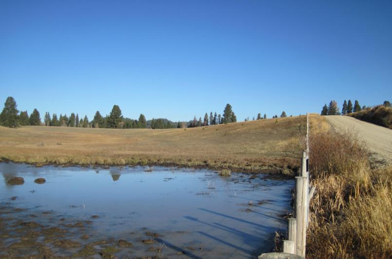 The valley was formerly summer pasture for livestock from the Boise Valley. Since the completion of the Cascade Dam in 1948, much of the northern valley has been covered by Lake Cascade.