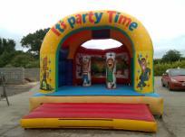 00 3-12 SLIDE BOUNCER DELUXE Pirate Theme 18 x 16 Top of the range Castle/slide combination,