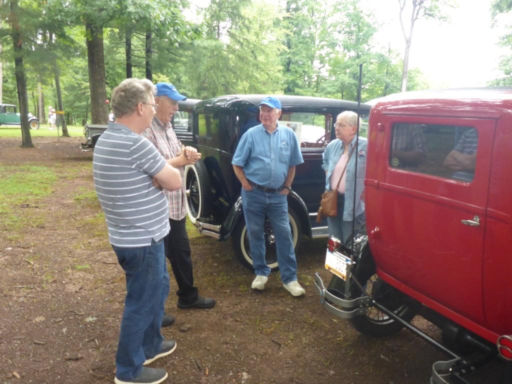 Ed and Peg decided to leave their Model A at home due to the threat of rain, but Ken had his F1 pick up and Bob and I had our Tudor